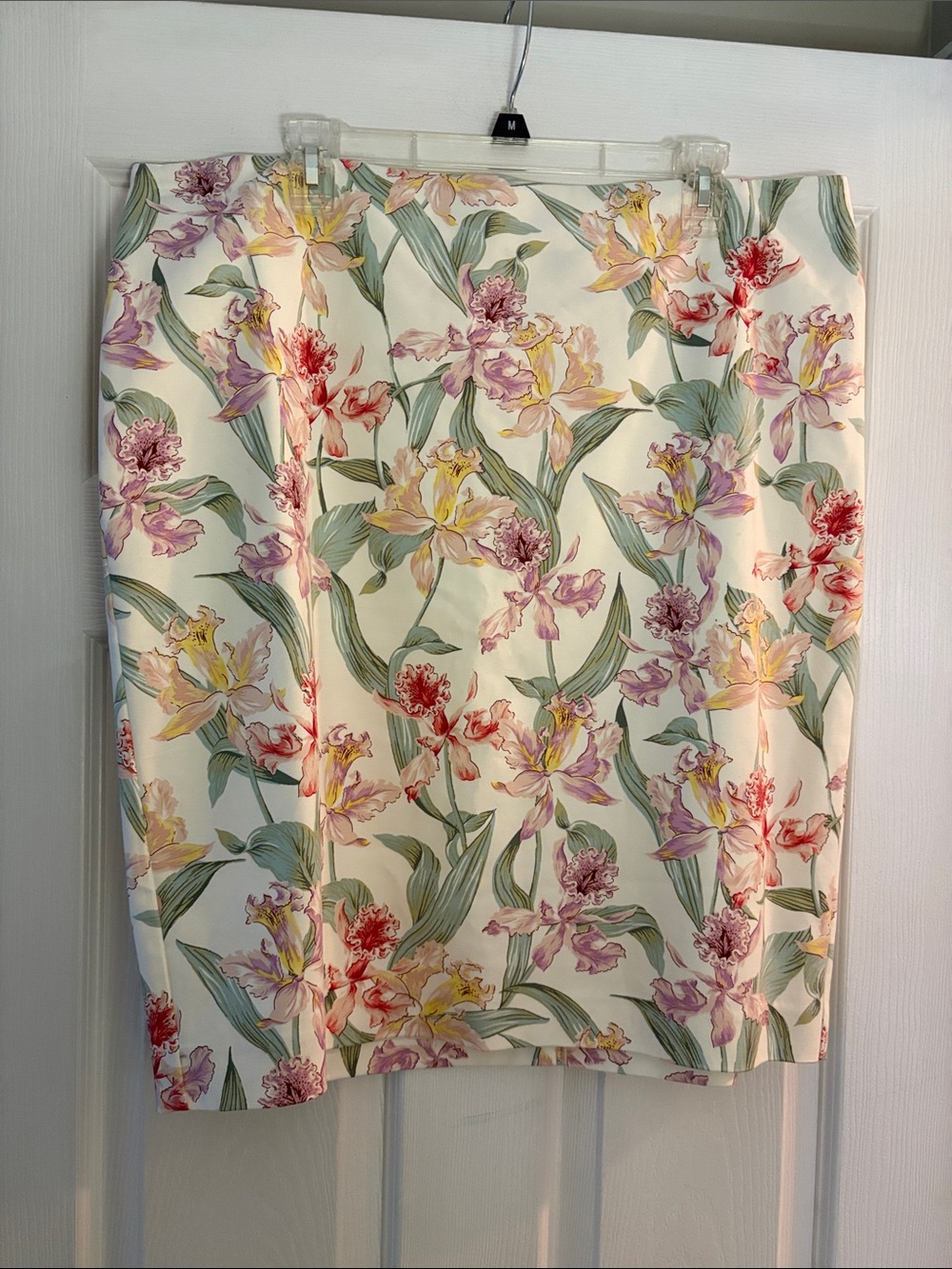 Ann Taylor Factory Cream Floral Pencil Skirt with Pink, Yellow & Green Blooms